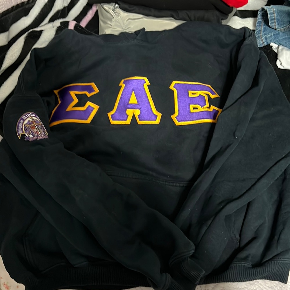 Hooded “SIGMA ALPHA EPSILON” pullover sweatshirt
